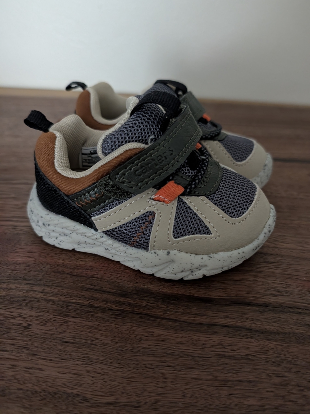 Carter's Kids Sneakers Gray & Green Size 2M